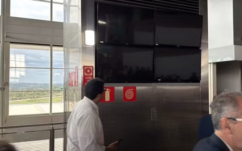 Falta de energia provoca filas e atrasos em voos no Aeroporto de Viracopos