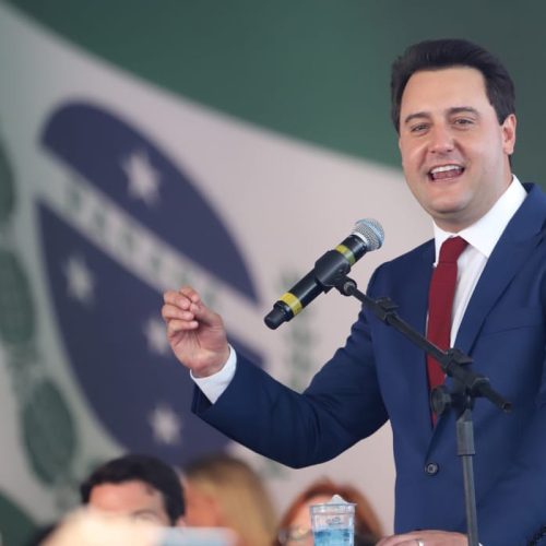 Ratinho Junior Lidera Corrida Presidencial no Paraná, Aponta Pesquisa