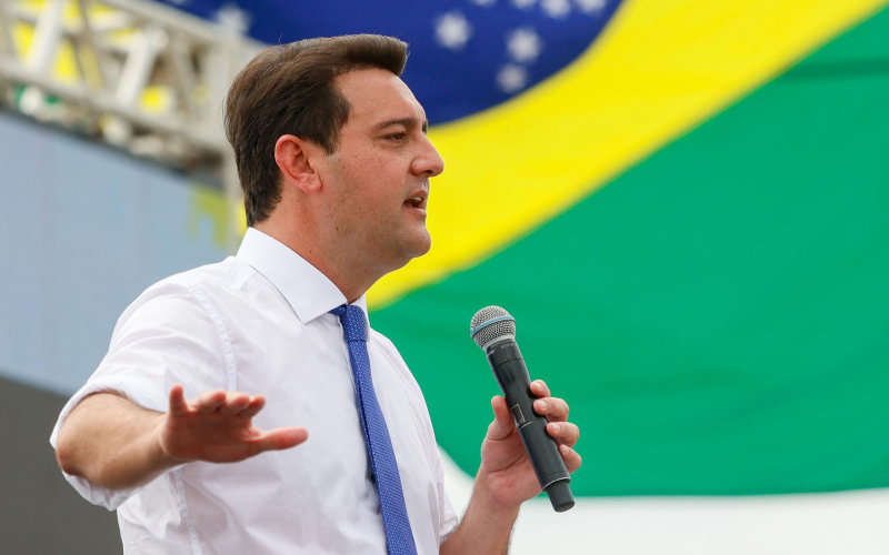 Eleições 2026: Ratinho Junior e Lula aparecem em empate técnico, aponta Paraná Pesquisas