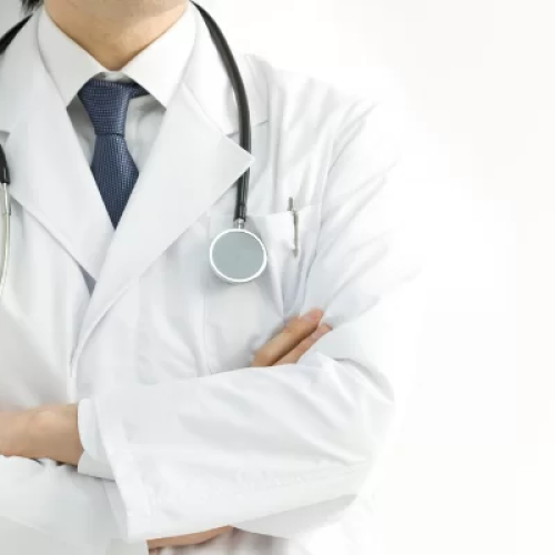 Crise de Qualidade no Ensino Médico: 1/3 dos Cursos Reprovam no Enamed