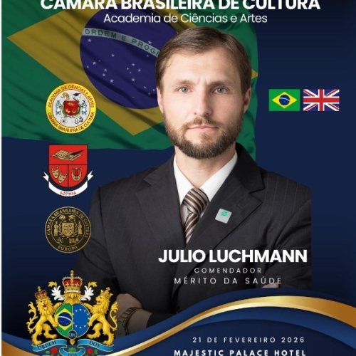 RECONHECIMENTO: Julio Luchmann recebe título de Comendador Mérito da Saúde em Florianópolis