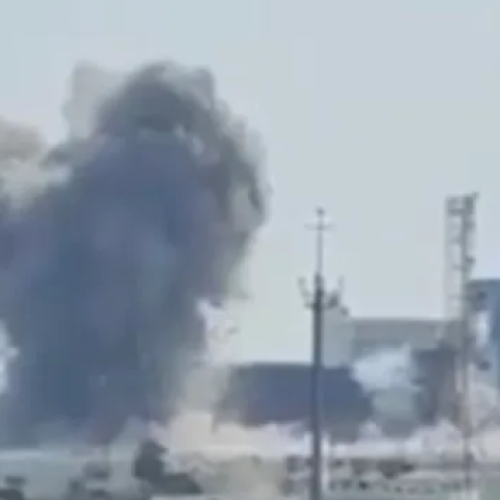 Retaliação Global: Irã ataca alvos em 14 países após morte de Khamenei