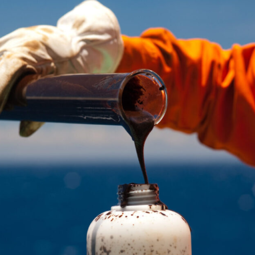 Alta do petróleo gera incerteza sobre o primeiro corte da Selic desde 2024