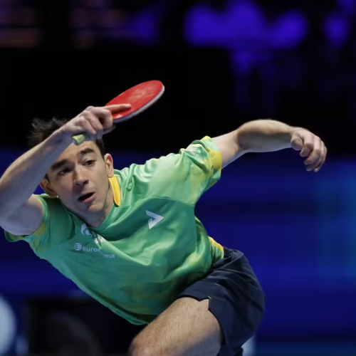 Hugo Calderano cai diante de líder do ranking e encerra Copa do Mundo com o bronze