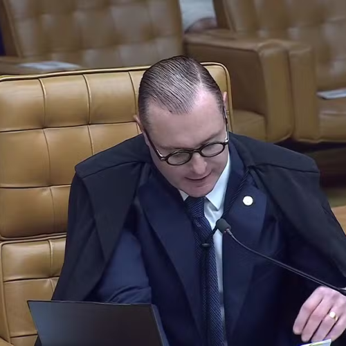 STF avalia manter governador interino no RJ até outubro para unificar eleições