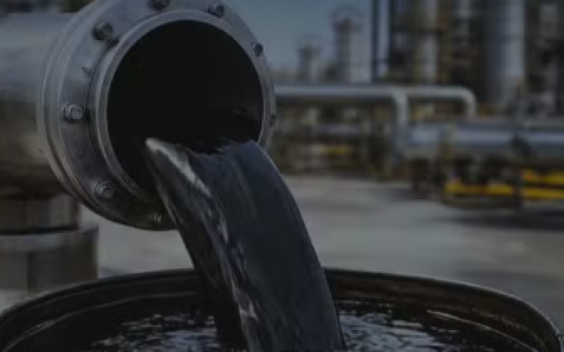 Guerra no Oriente Médio encarece insumos e ameaça produção da indústria brasileira