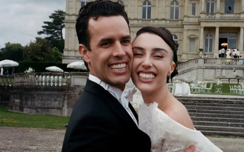 Casamento de Alexandre Negrão em Paris gera debate nas redes sociais