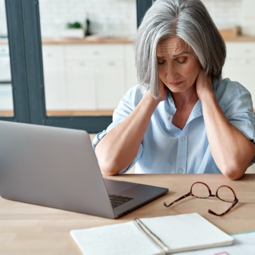 Negligência na menopausa: pesquisa aponta que 44% das brasileiras vivem sem acompanhamento