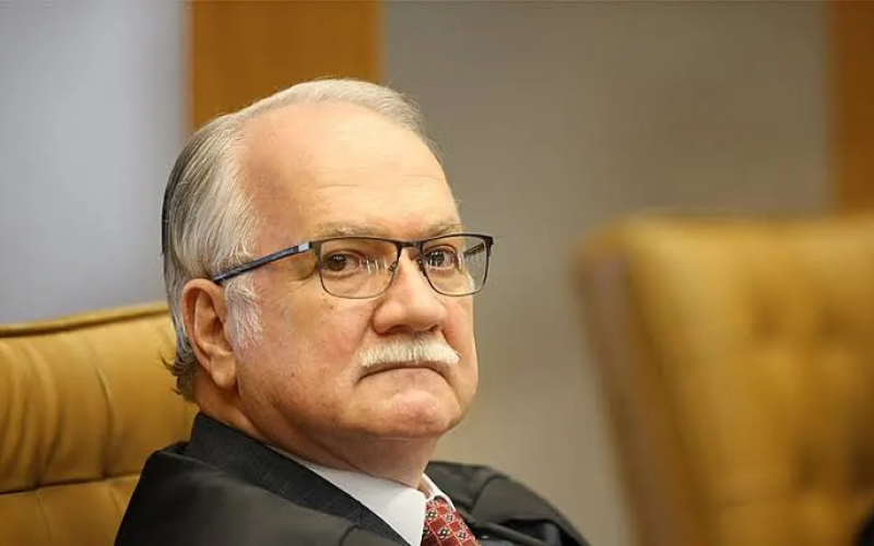 Fachin diz que Justiça brasileira seguirá a Constituição em meio à crise no STF