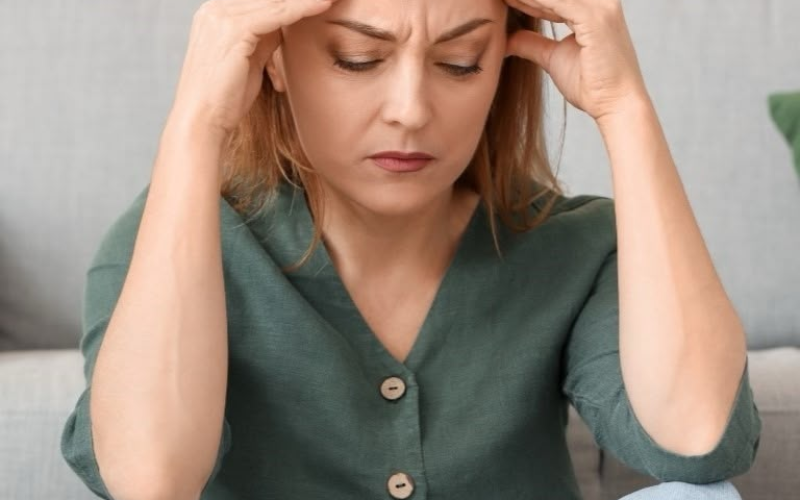 Dificuldade de emagrecer e perda de massa magra na menopausa? Dr. Júlio Luchmann promove imersão gratuita para explicar mudanças no corpo feminino