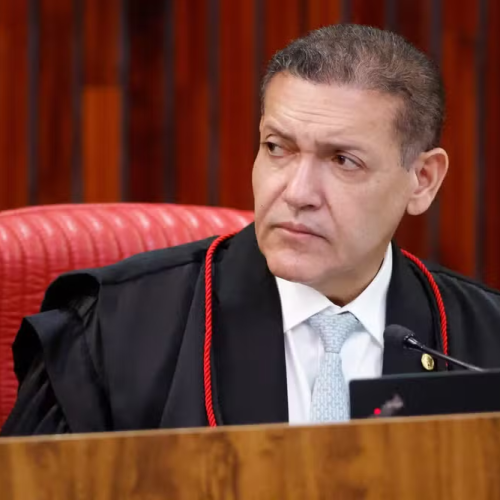 Nunes Marques determina registro do canal “Exército do Lula” no TSE para continuar no ar