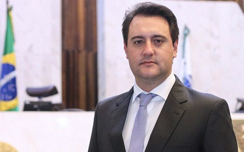 Com desistência de Tarcísio, Ratinho Junior ganha tração para 2026 e prepara terreno para candidatura ao Planalto
